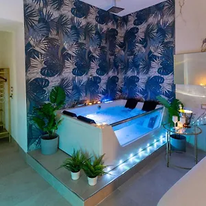  Affittacamere Mazzini Luxury Jacuzzy Italia